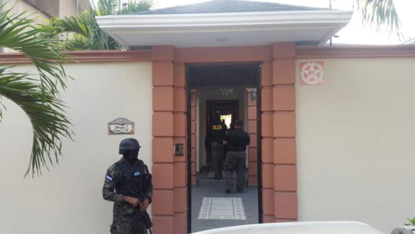 Lujosas mansiones aseguran en San Pedro Sula durante 'Operación Fortuna'