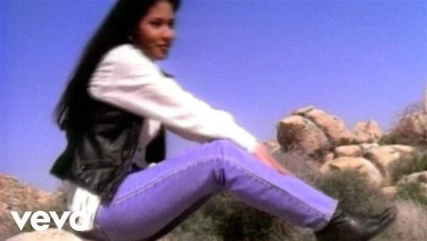 Familia de seis miembros, que murió en inundaciones por Harvey, eran parientes de Selena Quintanilla