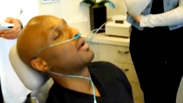 La primera foto de Lamar Odom tras salir de coma por fiesta sexual