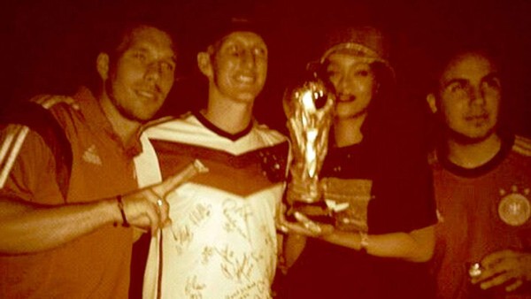 El alocado festejo de Rihanna en la final del Mundial