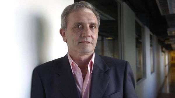 Murió Roberto Perfumo, gloria del fútbol argentino y conductor de TV