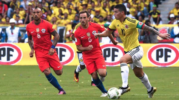 Chile saca valioso empate de visita a Colombia