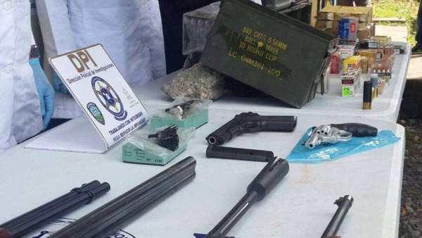 Honduras: Decomisan arsenal que llevaban oculto en varios electrodomésticos