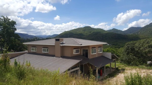 FOTOS: Los lujosos bienes incautados al capitán Santos Orellana, señalado por lavado de activos