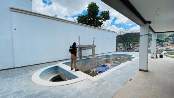 FOTOS: Los lujosos bienes incautados al capitán Santos Orellana, señalado por lavado de activos