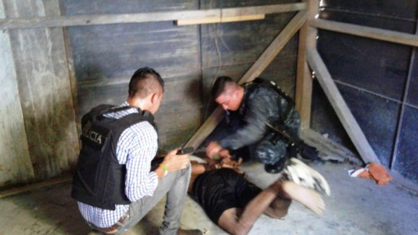 Capturan banda criminal cuando se disponían a matar a dos personas raptadas