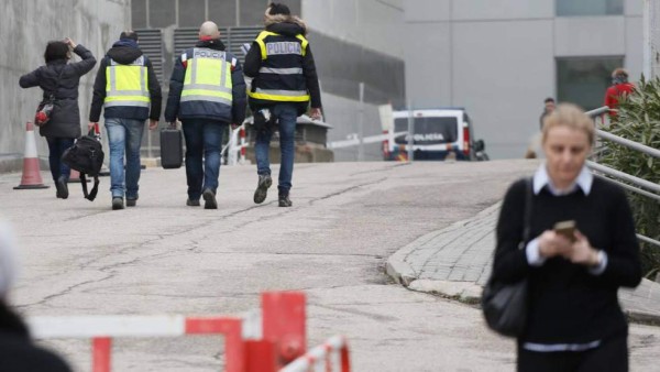 Joven chileno se mató con su bebé en Madrid al tirarse por la ventana de un hospital