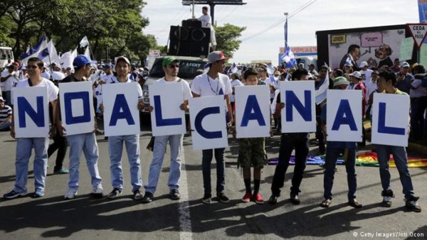 Congreso se declara 'incompetente' para derogar concesión de canal&nbsp;&nbsp;