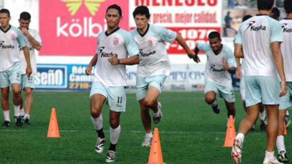 Futbolista hondureño Piero Sandoval pidió asilo político en EEUU