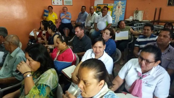 Dirección Departamental de Choluteca socializa plan de directrices para el nivel medio&nbsp;