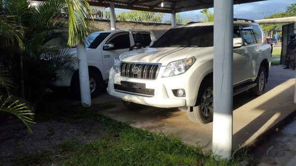 Allanan vivienda del alcalde de Yoro por sospechas de narcotráfico