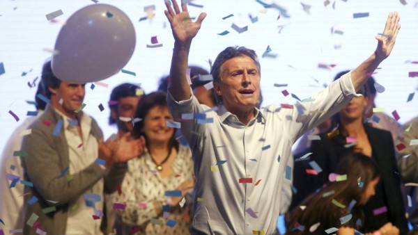 Conservador Mauricio Macri gana presidencia de Argentina, según sodeo a boca de urna