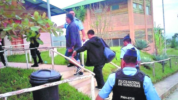 Mareros salvadoreños siembran terror en zona recuperada