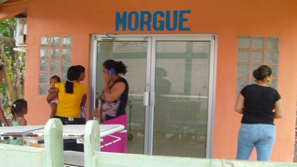 En accidente vehicular mueren dos maestros