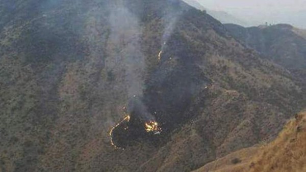 Ningún sobreviviente del avión que se estrelló en Pakistán con 48 personas