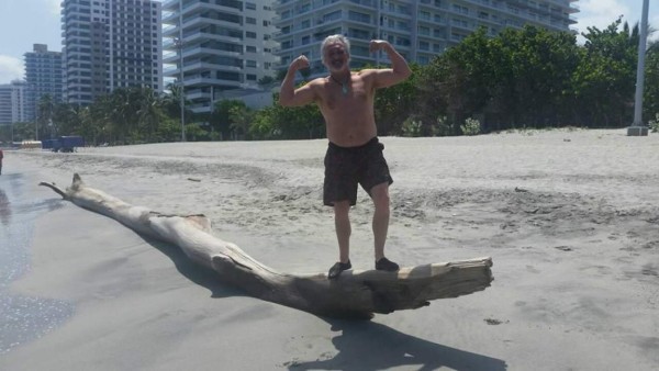 Iglesia Génesis II: religiosos que prometen 'sustancia milagrosa' contra el covid-19