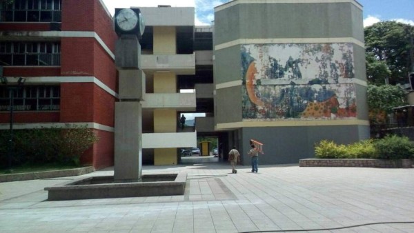 Reprograman II y III periodo académico en la UNAH