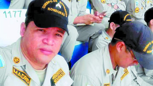 Este lunes, a las 8:30 de la mañana, llegarán restos del héroe bombero