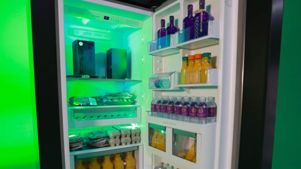 Así luce el nuevo refrigerador de Xbox que estará disponible al público este 2021 (FOTOS)