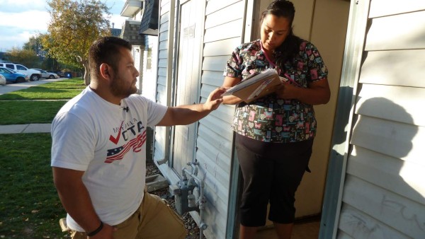 Carrera contrarreloj por llevar latinos a votar en legislativas