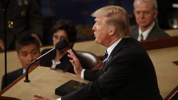 Trump saborea recepción favorable de su discurso al Congreso, pero deja preguntas abiertas&nbsp;