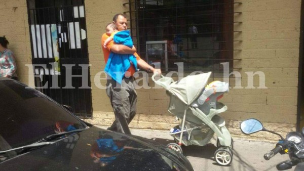 Incendio se desata en edificio de barrio Los Dolores