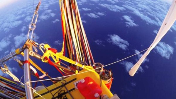 Se estrella globo con 16 personas a bordo en Texas