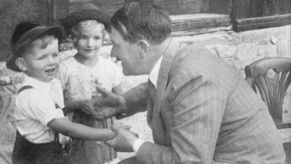 Alemán cuenta cómo lo manipularon para aparecer en propaganda Nazi