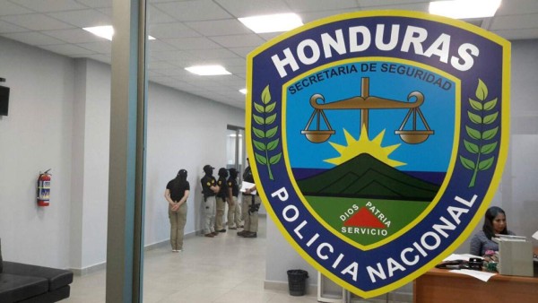 Honduras: La ATIC interviene dependencias policiales en busca de documentación investigativa