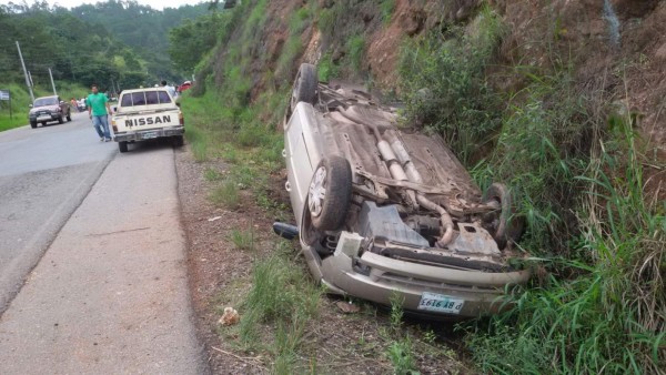 Tres heridos en múltiple colisión en salida a oriente de capital hondureña