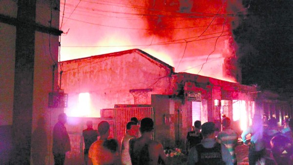 'Estábamos listos para casarnos”: afectada de incendio en cuartería