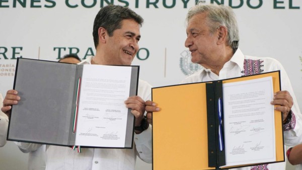 FOTOS: 10 datos sobre la visita de Juan Orlando Hernández a López Obrador en México