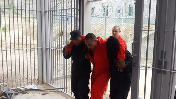 El Pozo II tiene 42 nuevos inquilinos: Así fue su llegada a la cárcel