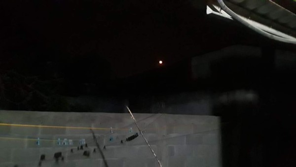FOTOS: Así luce esta noche la Superluna rosa sobre Honduras