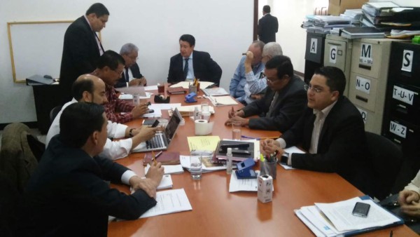 Junta Nominadora denuncia intervención telefónica y vigilancia con cámaras ocultas