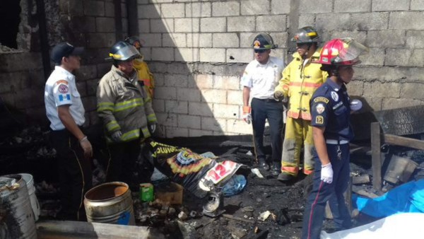 Tres muertos en explosión en fábrica de pólvora en Guatemala