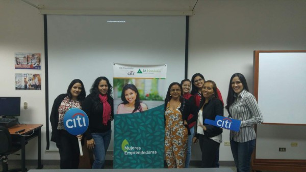 Entes que son semillero de emprendedoras