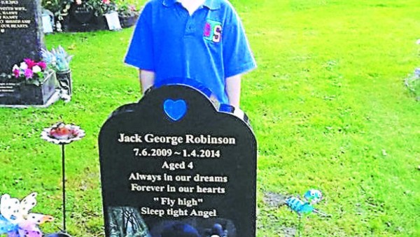 Pidió una señal a su hijo muerto y recibió respuesta sorprendente