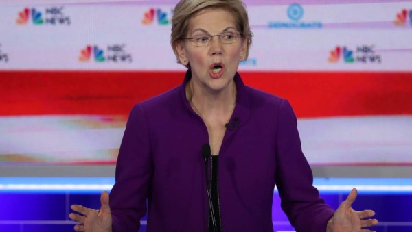 Warren adelanta a Biden en la carrera presidencial demócrata