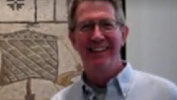 EEUU: Muere profesor acusado de poseer pornografía infantil