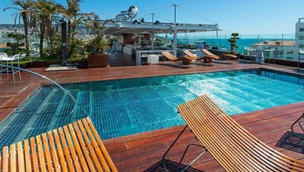 Así es el exclusivo y elegante hotel de Messi en Barcelona