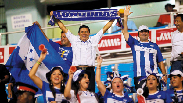 Invasión catracha en Kingston