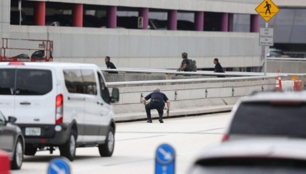 Cinco muertos y ocho heridos en tiroteo en aeropuerto en Florida