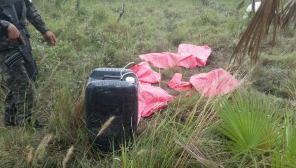 La Mosquitia: Hallan restos de narcoavioneta en Brus Laguna