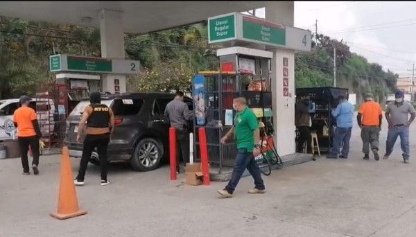 Imágenes de la captura de Reina Bonilla, suegra de Santos Orellana