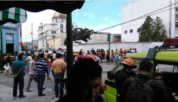 Al menos cinco muertos en ataque frente a hospital en Guatemala