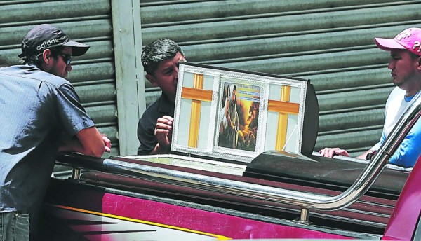 Bus rapidito mató a anciano cuando cruzaba el bulevar Fuerzas Armadas