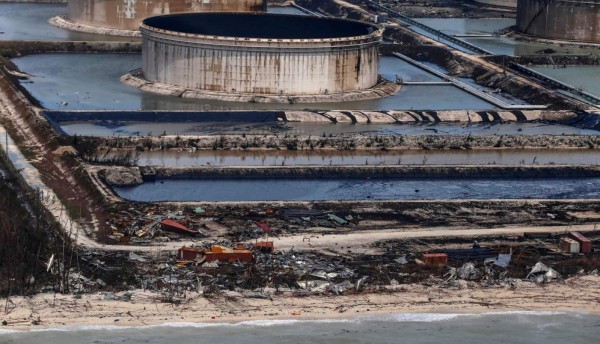 Gran Bahama sufre golpe final de Dorian con derrame petrolero