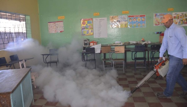 Refuerzan medidas contra dengue y chikungunya