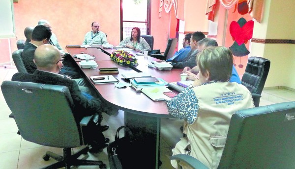 Dinaf busca mejorar atención en centros